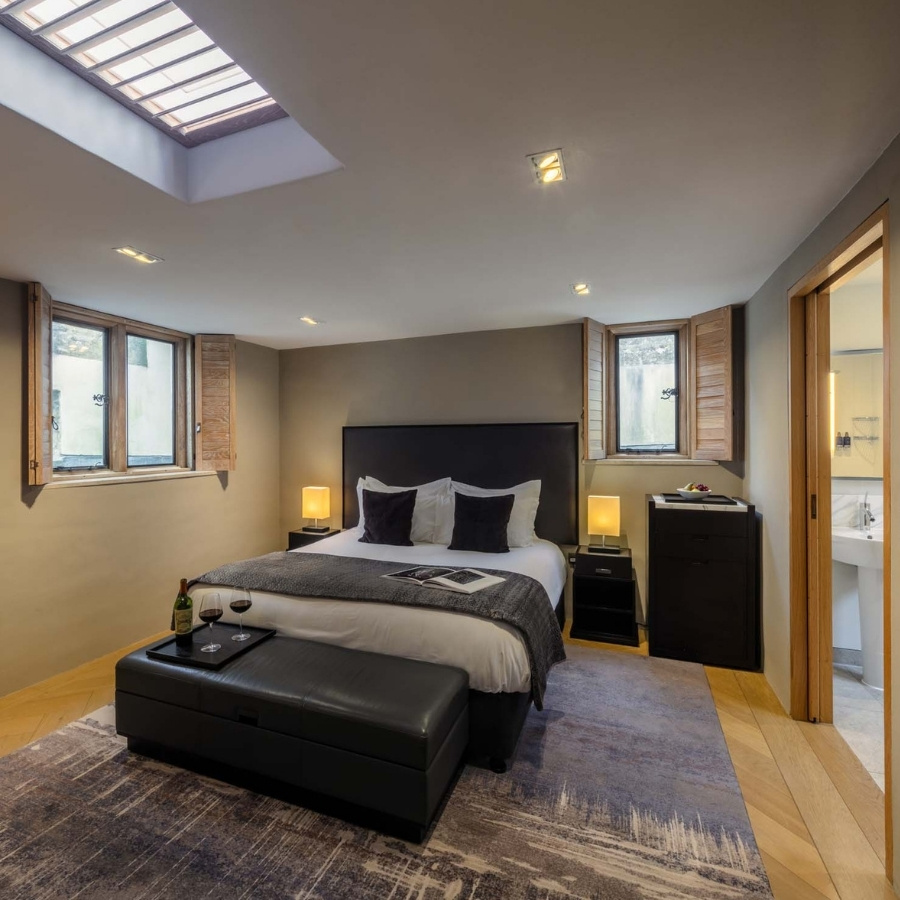 Lucy Walter Bedroom Alt View